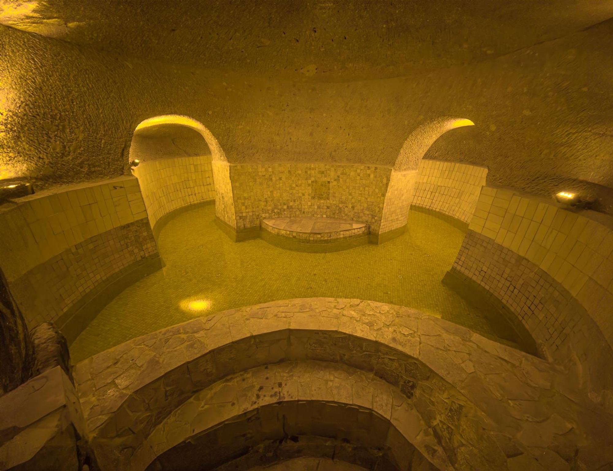 Sur Cave Hotel Юргюп Екстериор снимка